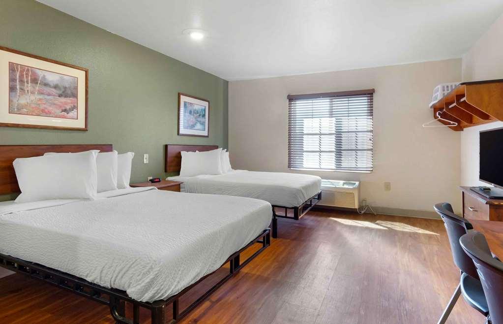 Extended Stay America Select Suites - Kansas City - South - I-49 Стая снимка
