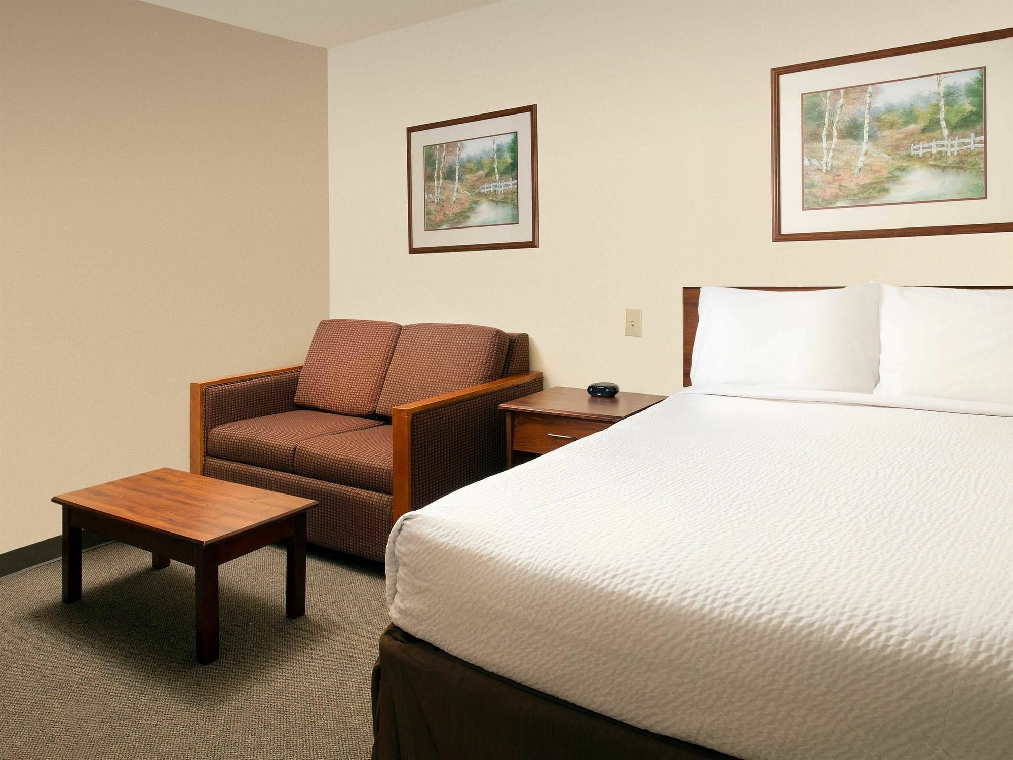 Extended Stay America Select Suites - Kansas City - South - I-49 Екстериор снимка